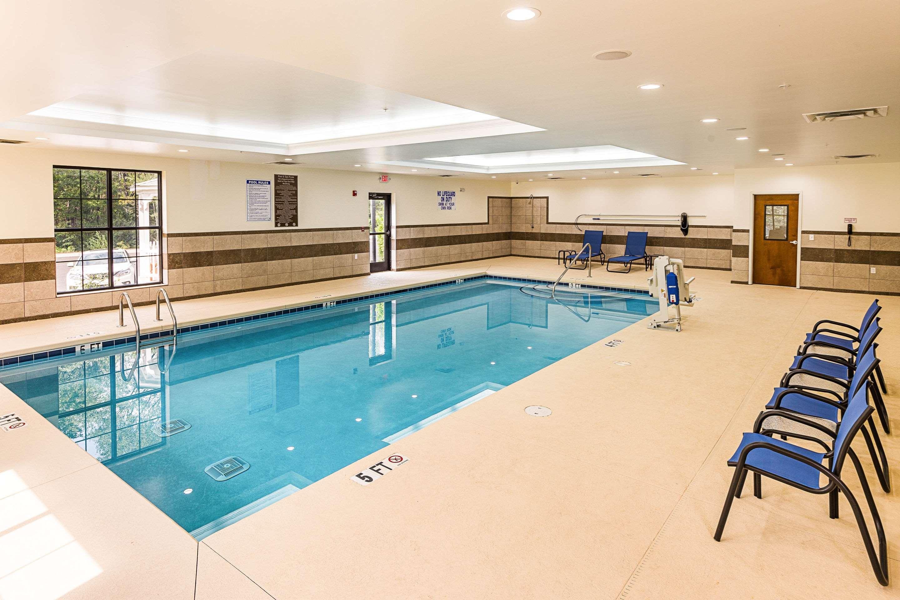 Comfort Suites Greenville South Piedmont Buitenkant foto