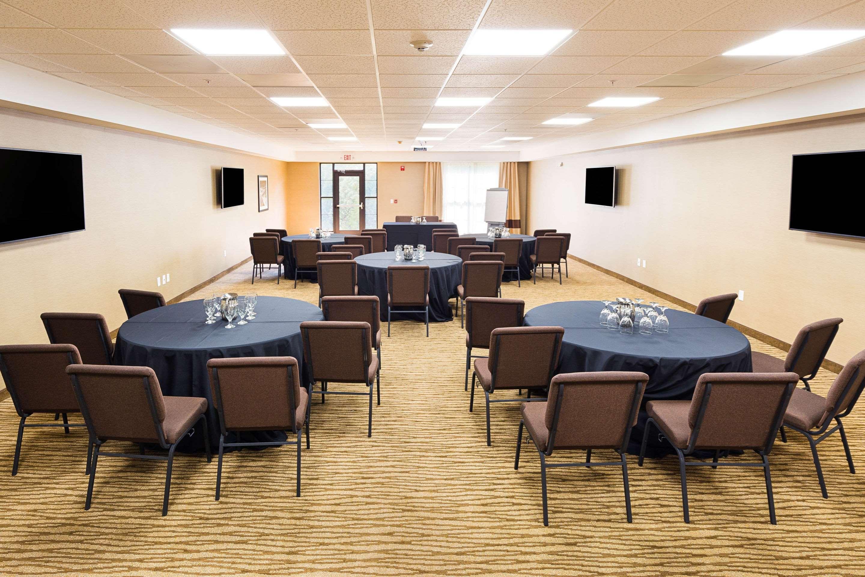 Comfort Suites Greenville South Piedmont Buitenkant foto