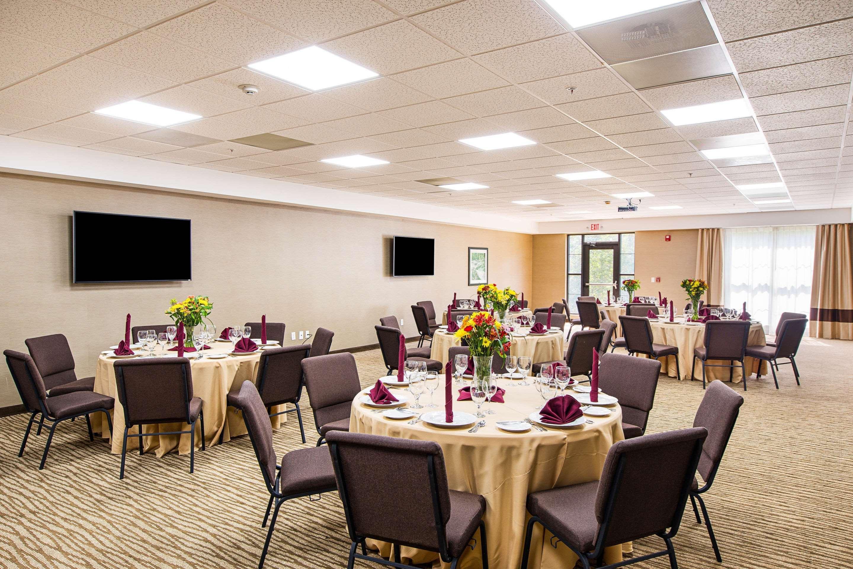 Comfort Suites Greenville South Piedmont Buitenkant foto