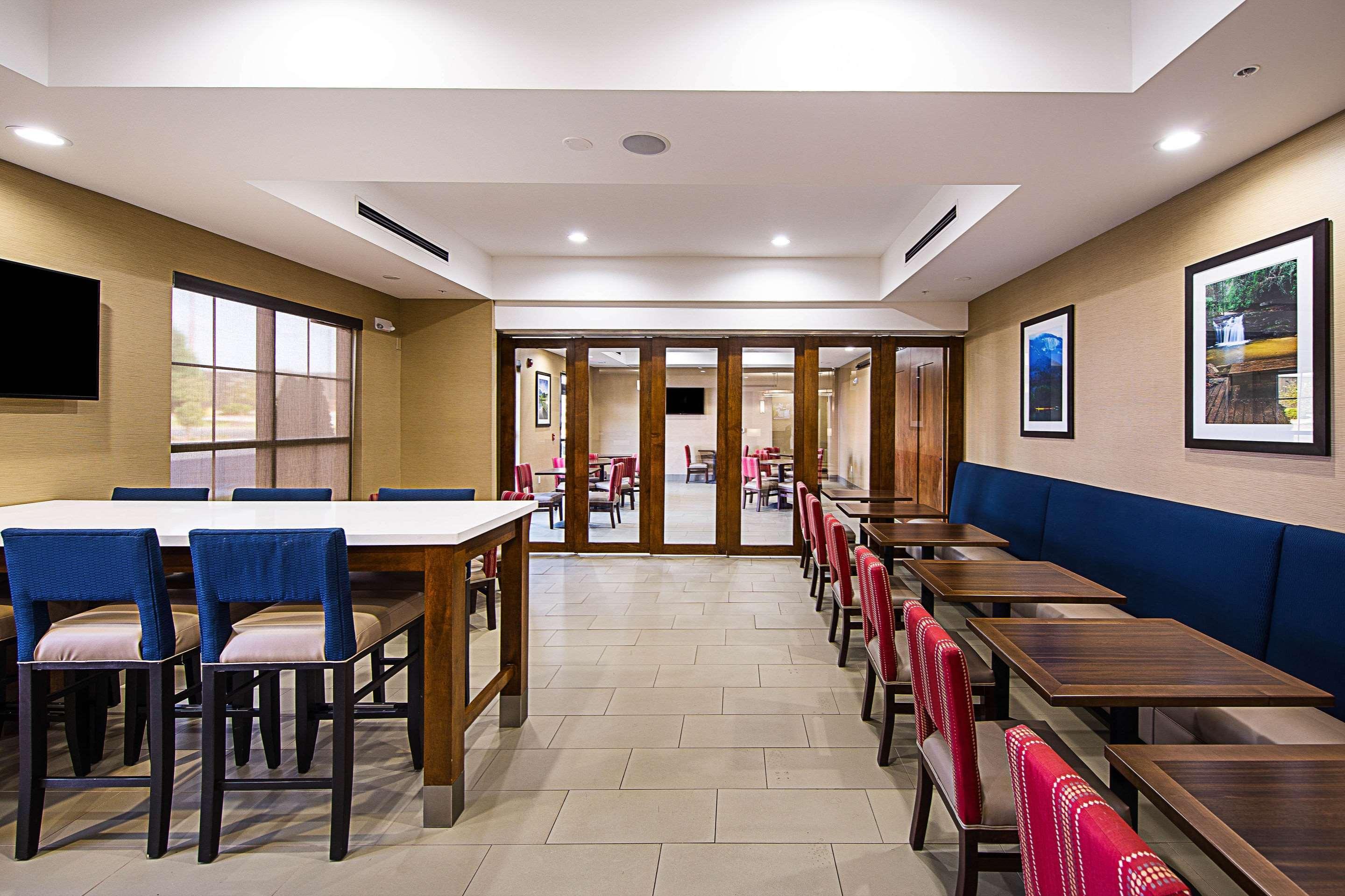 Comfort Suites Greenville South Piedmont Buitenkant foto