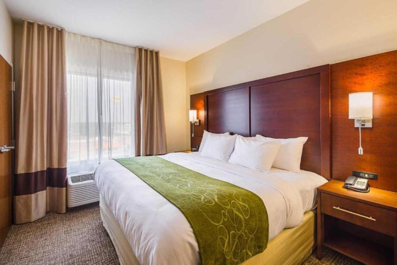 Comfort Suites Greenville South Piedmont Buitenkant foto