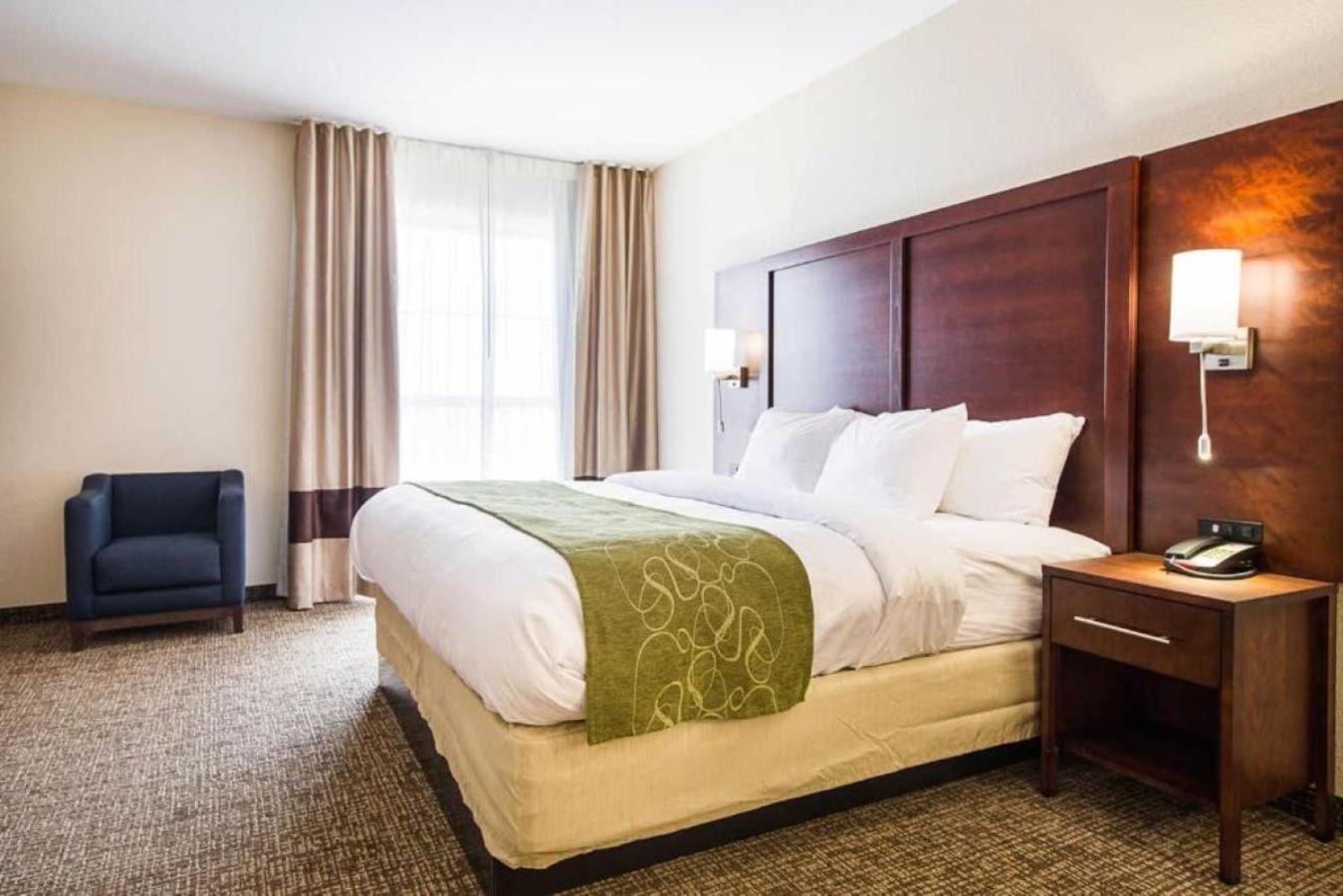 Comfort Suites Greenville South Piedmont Buitenkant foto