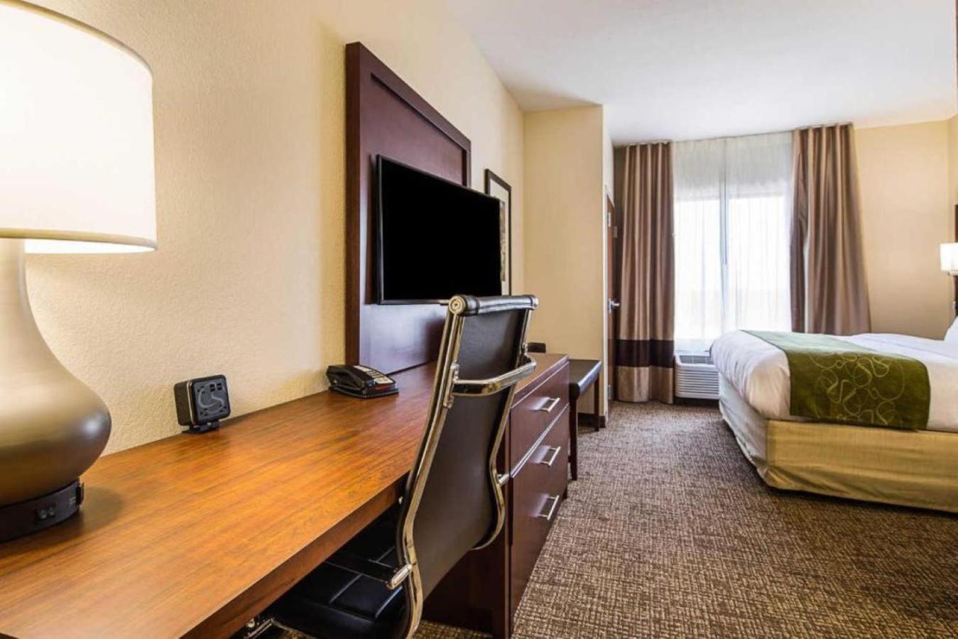 Comfort Suites Greenville South Piedmont Buitenkant foto