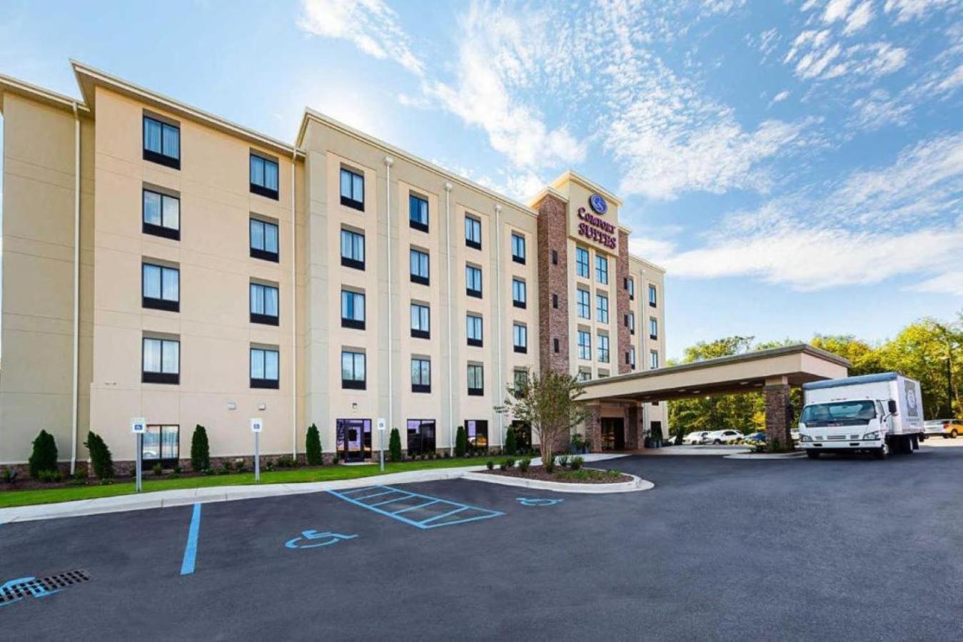 Comfort Suites Greenville South Piedmont Buitenkant foto